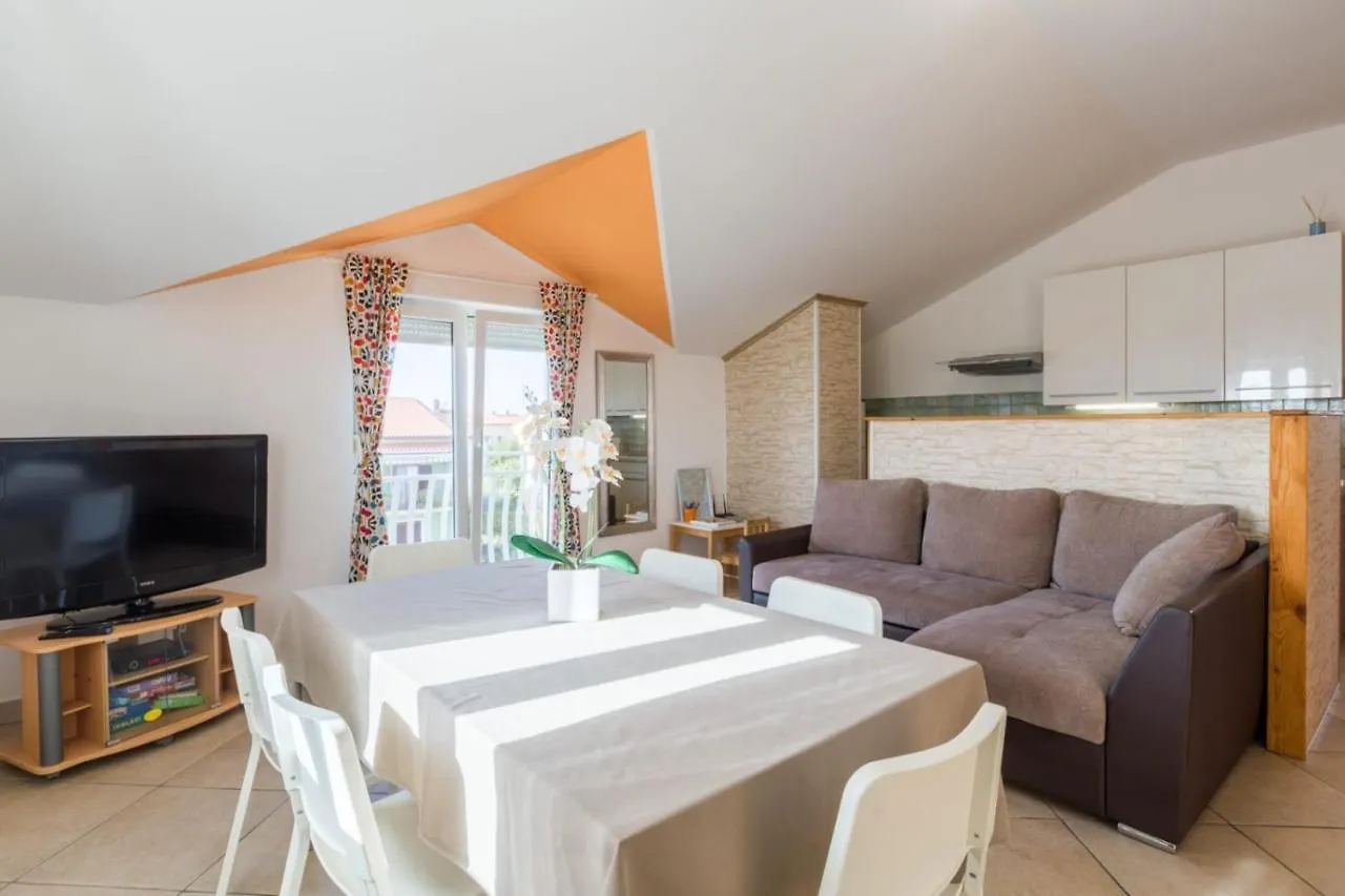 Apartment Umag 0*,